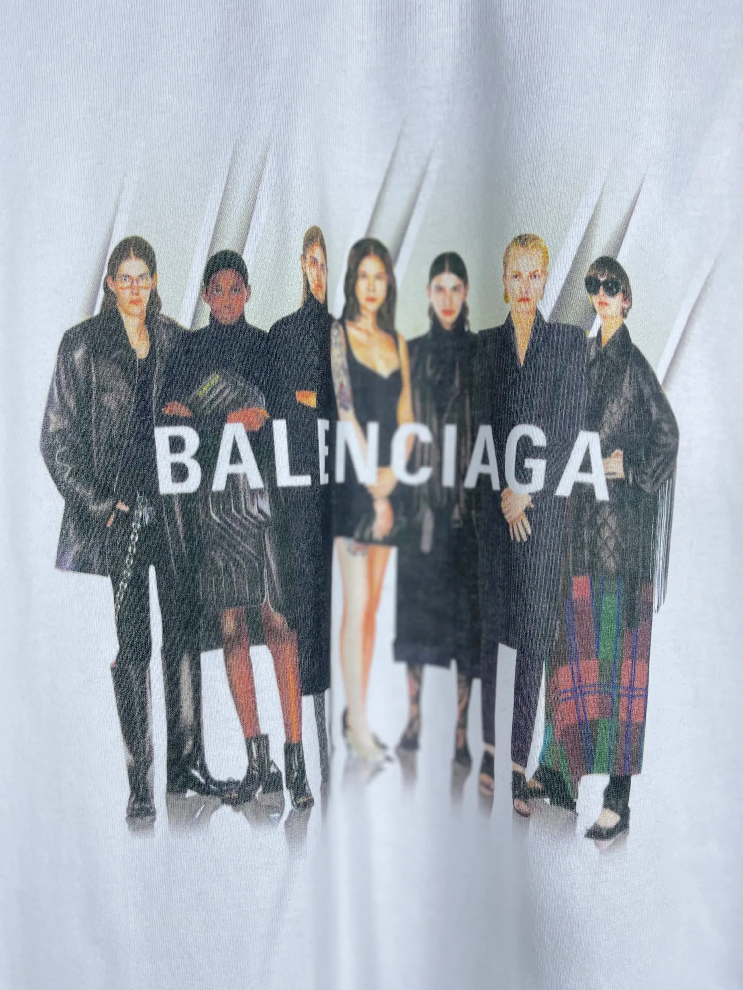 【 . Quality】 BALENCI*GA/ .Classic . 22SS#BALENCI*GA# T . ZP . 260 ， . ， 。 。Classic ， ， ， . OS . Same Style ：BL 223037 ：Black.White. Gray Size：XS L